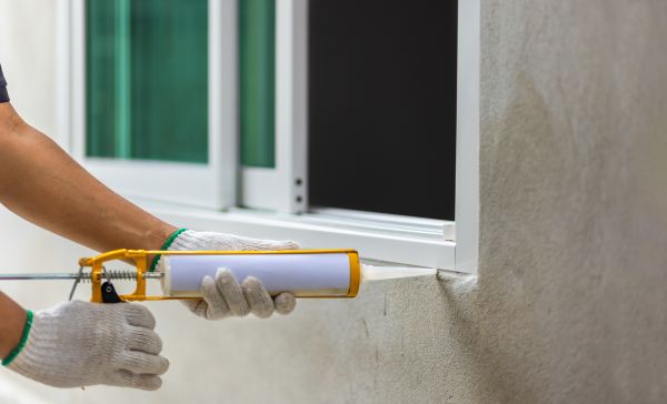 Window Caulking Service in Bountiful