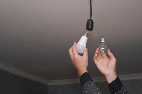 Light Bulbs Replacement in Bountiful