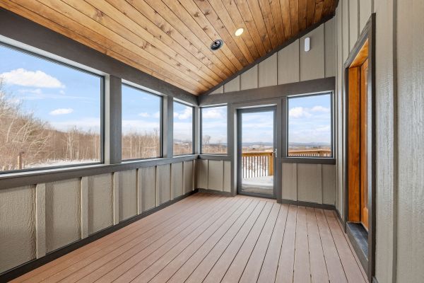 Cost of Porch Ceiling Repair in Bountiful